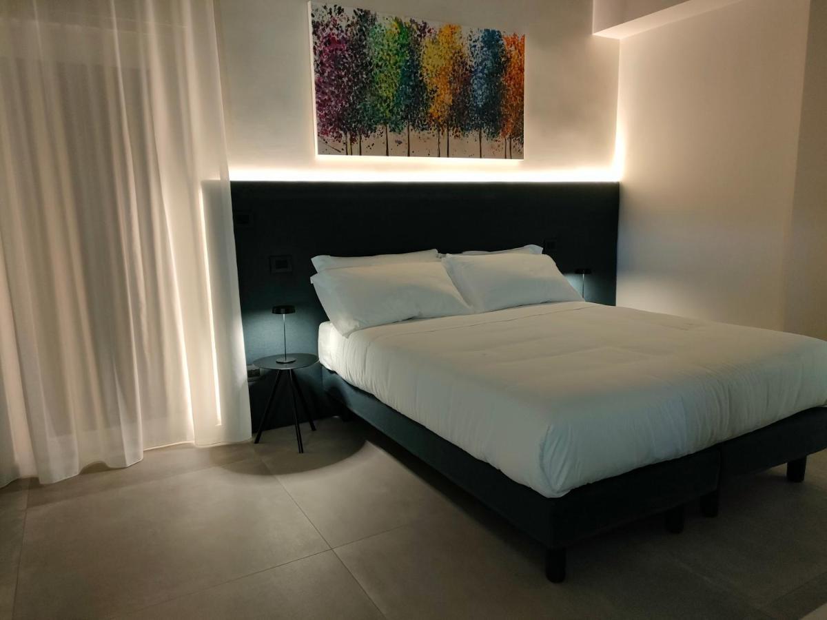 Villa Porrelli Rooms & Spa Suite San Demetrio ne' Vestini ภายนอก รูปภาพ