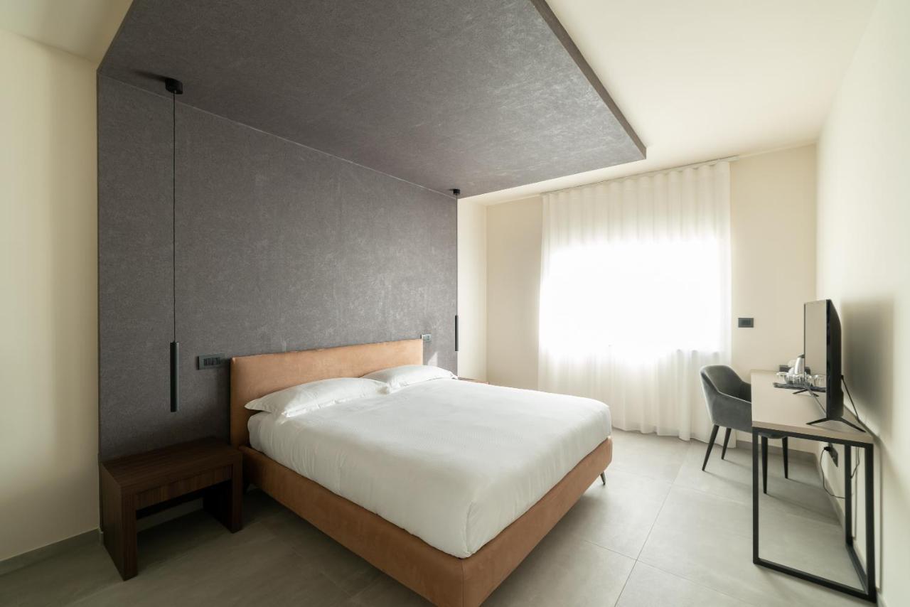 Villa Porrelli Rooms & Spa Suite San Demetrio ne' Vestini ภายนอก รูปภาพ