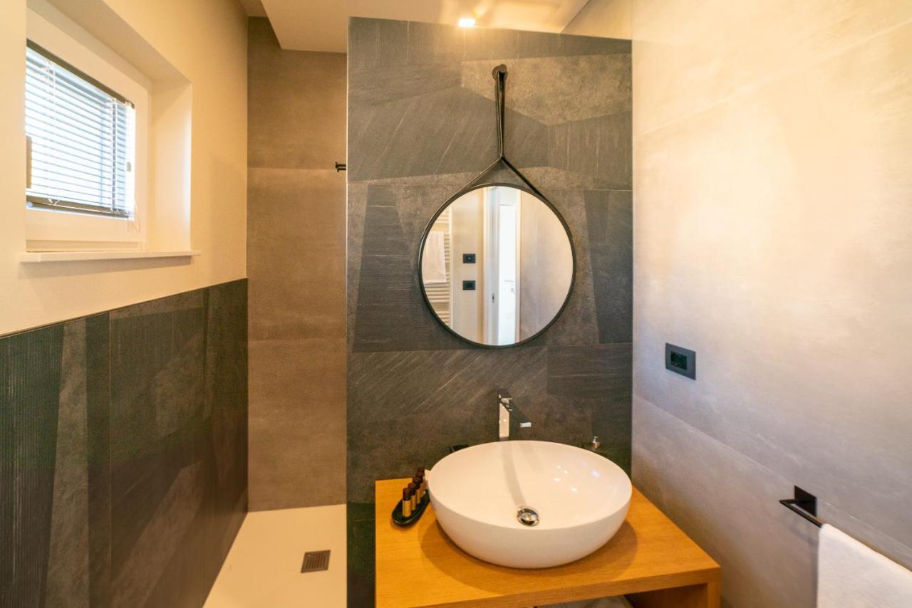 Villa Porrelli Rooms & Spa Suite San Demetrio ne' Vestini ภายนอก รูปภาพ