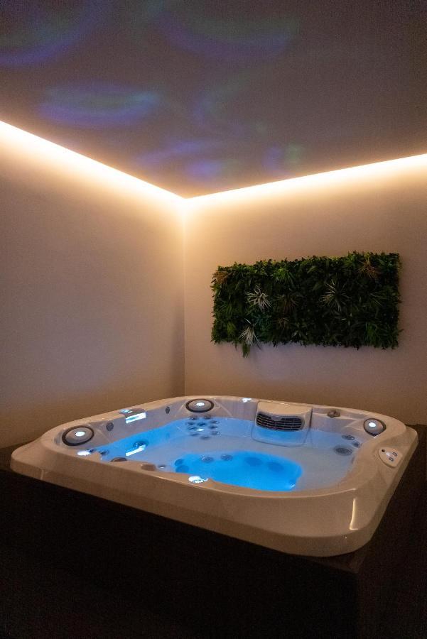 Villa Porrelli Rooms & Spa Suite San Demetrio ne' Vestini ภายนอก รูปภาพ